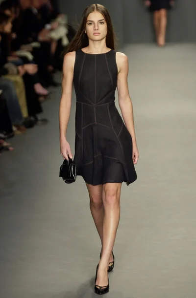 Look 16